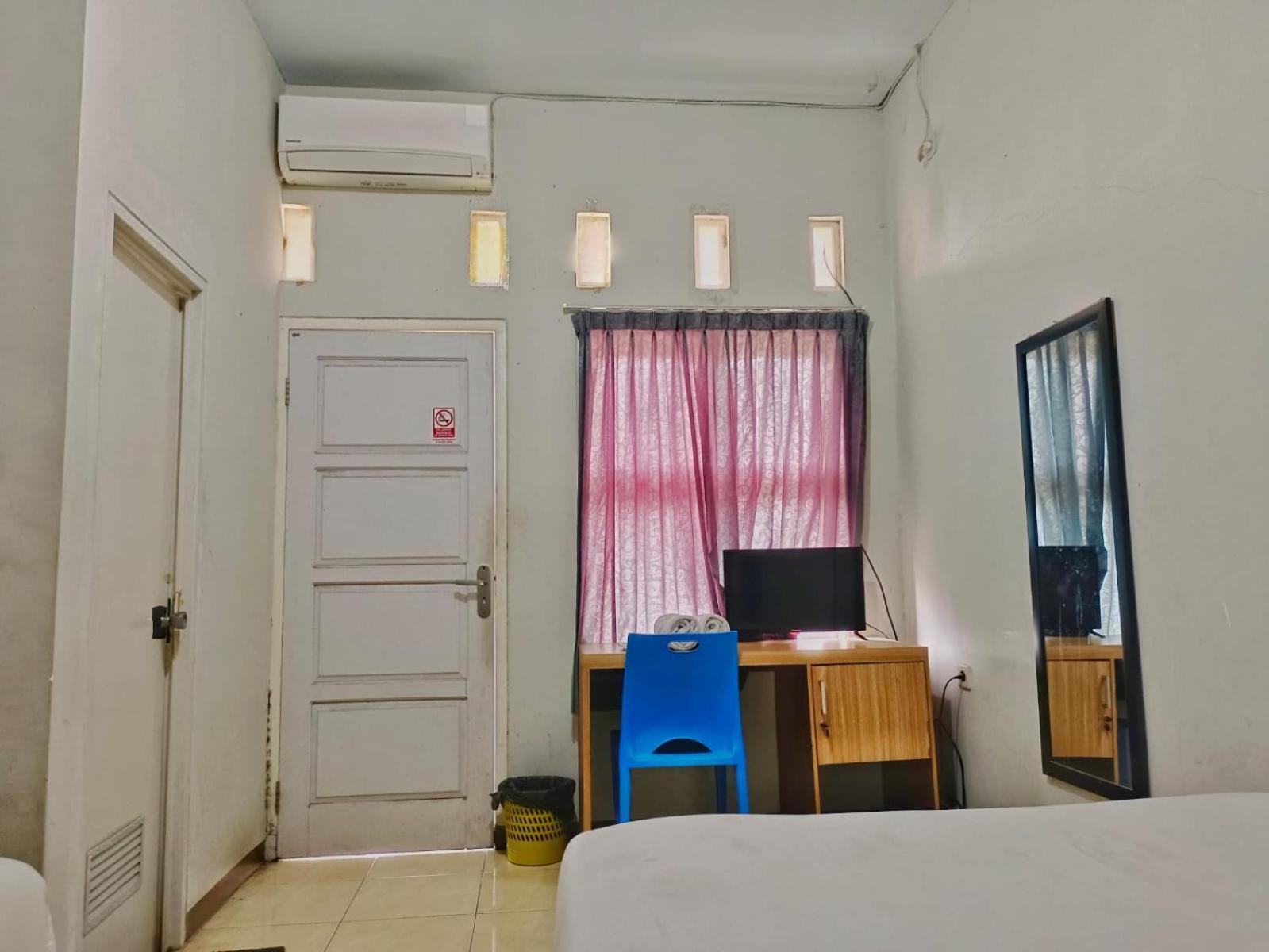 Oemah Jawa Guesthouse Jember Jembel Exterior foto